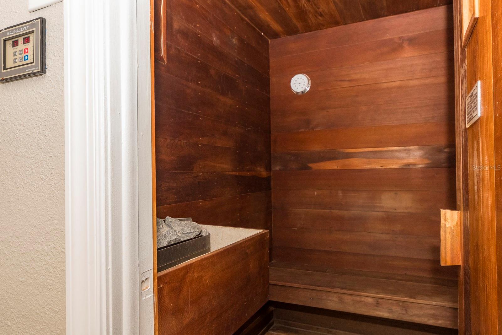 1390 GULF BLVD #804, CLEARWATER BEACH, FL, 33767