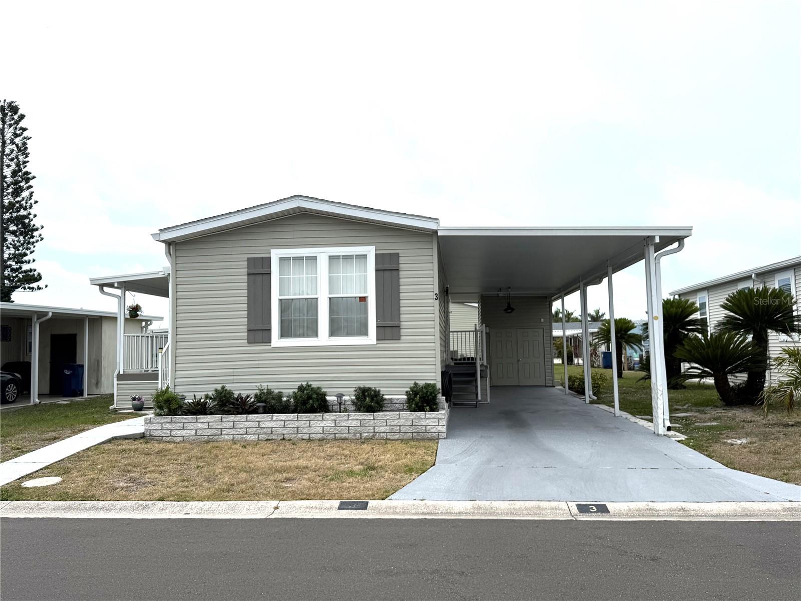 3 DATE AVE, BRADENTON, FL, 34207