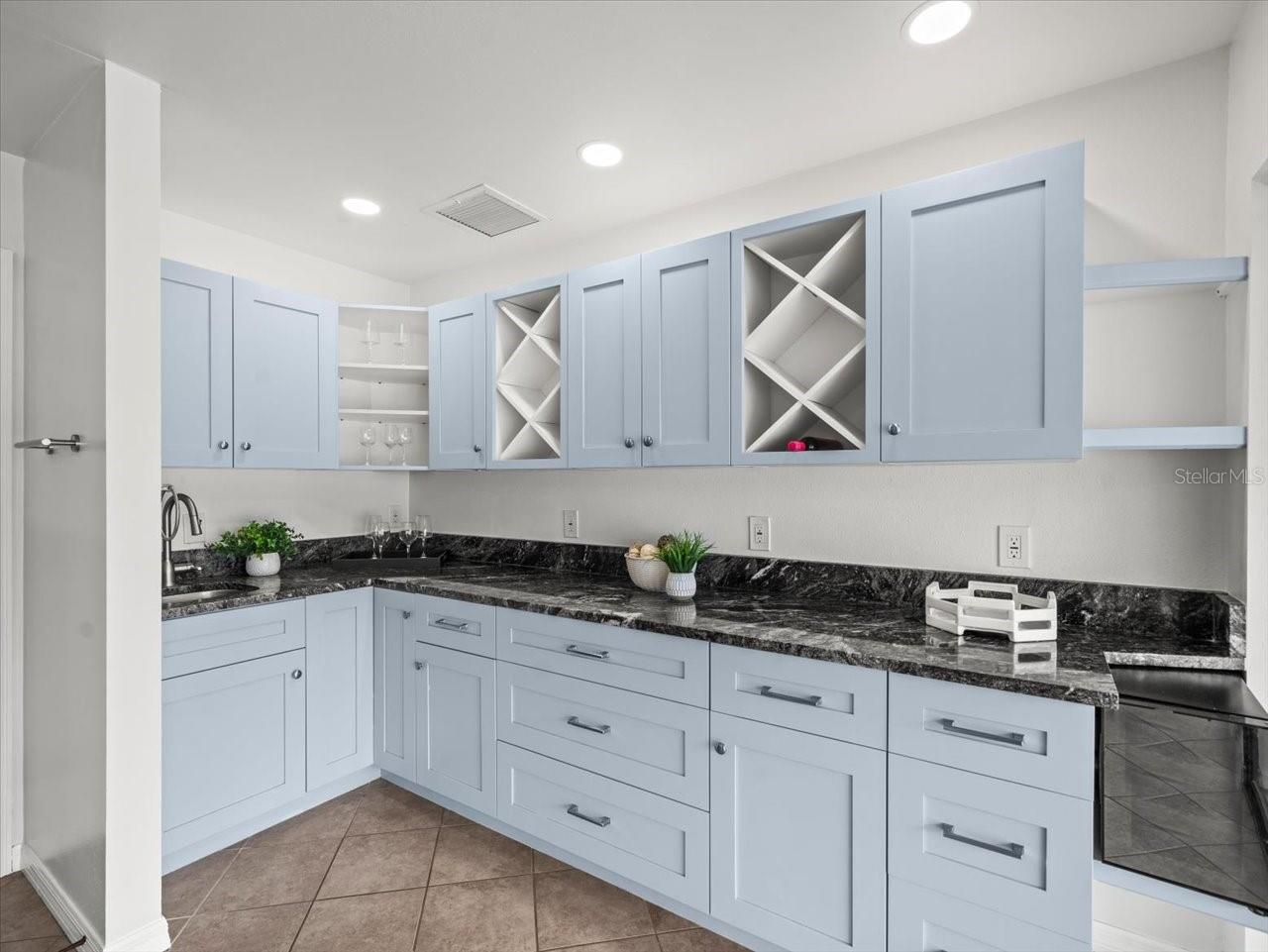 13512 SOBRADO DR, TAMPA, FL, 33624