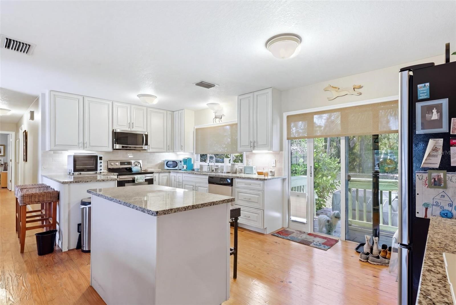 1000 MORNINGSIDE DR, ENGLEWOOD, FL, 34223