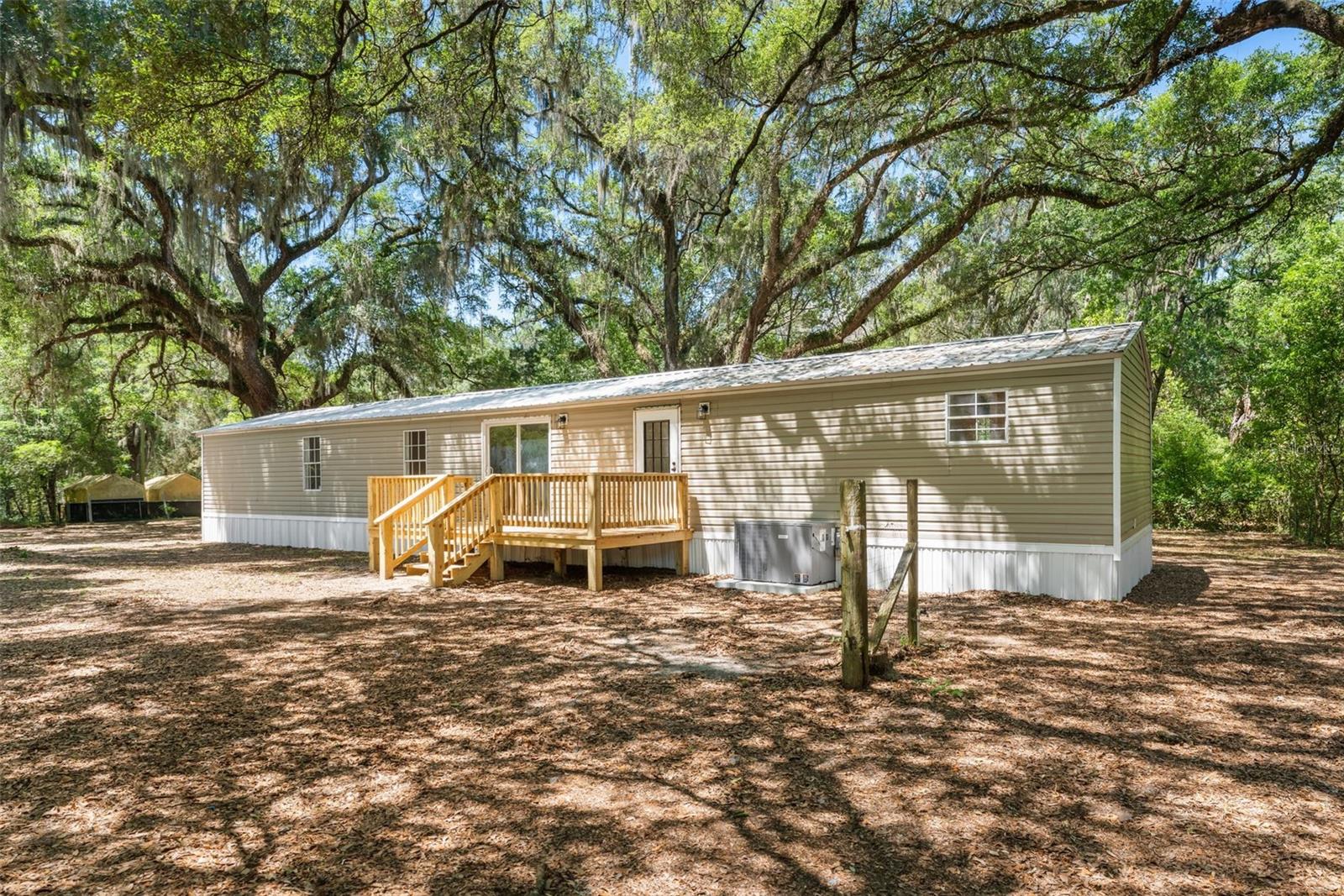 102 TREE FARM RD, HAWTHORNE, FL, 32640