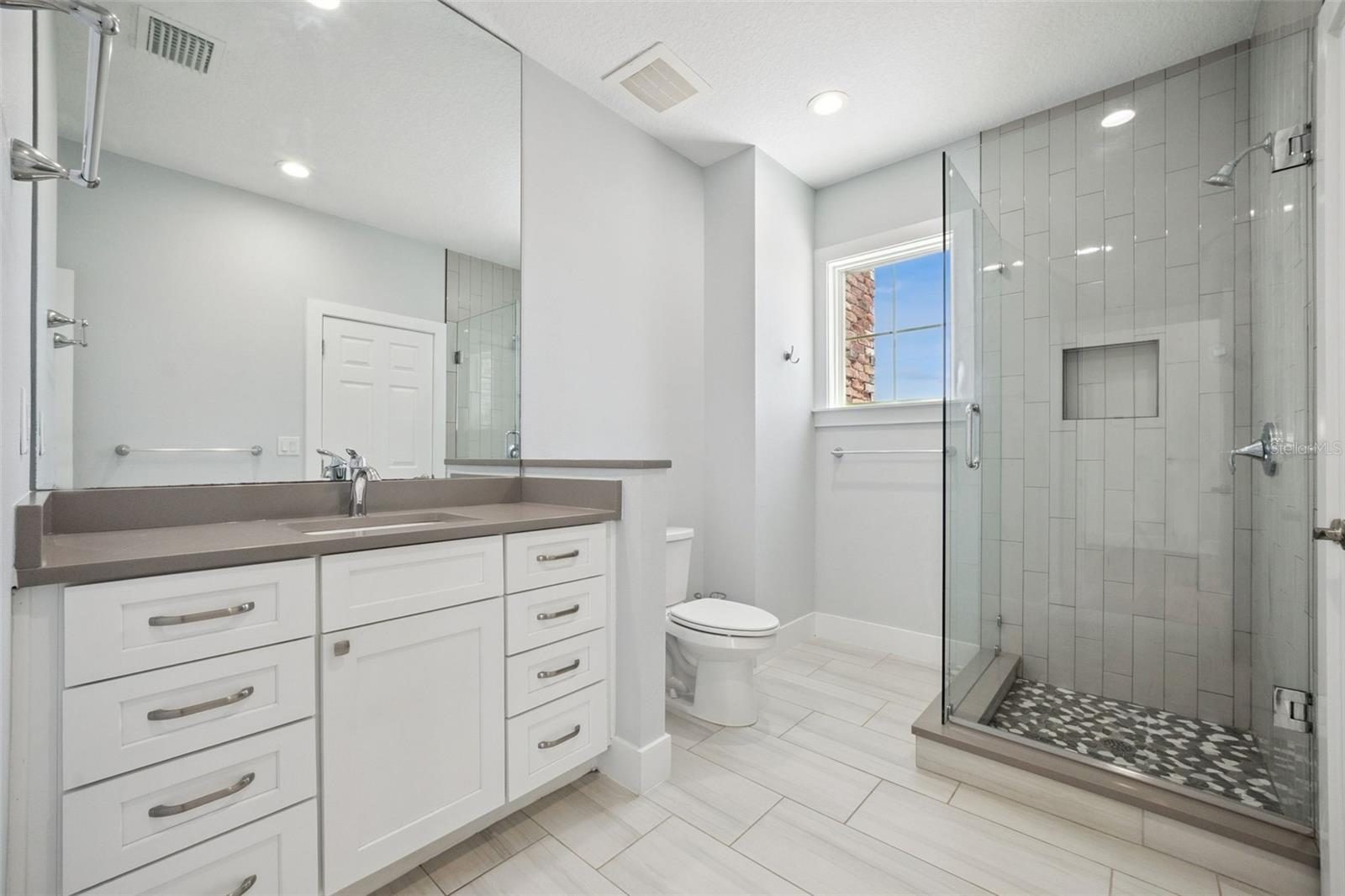 7956 LAKE NELLIE RD, CLERMONT, FL, 34714