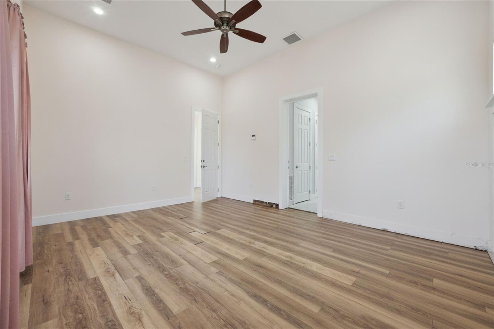 7956 LAKE NELLIE RD, CLERMONT, FL, 34714