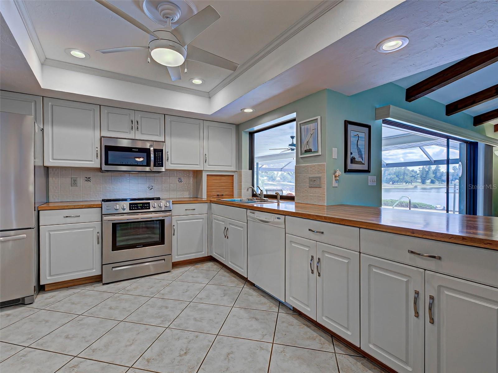 1934 PEBBLE BEACH CT, VENICE, FL, 34293