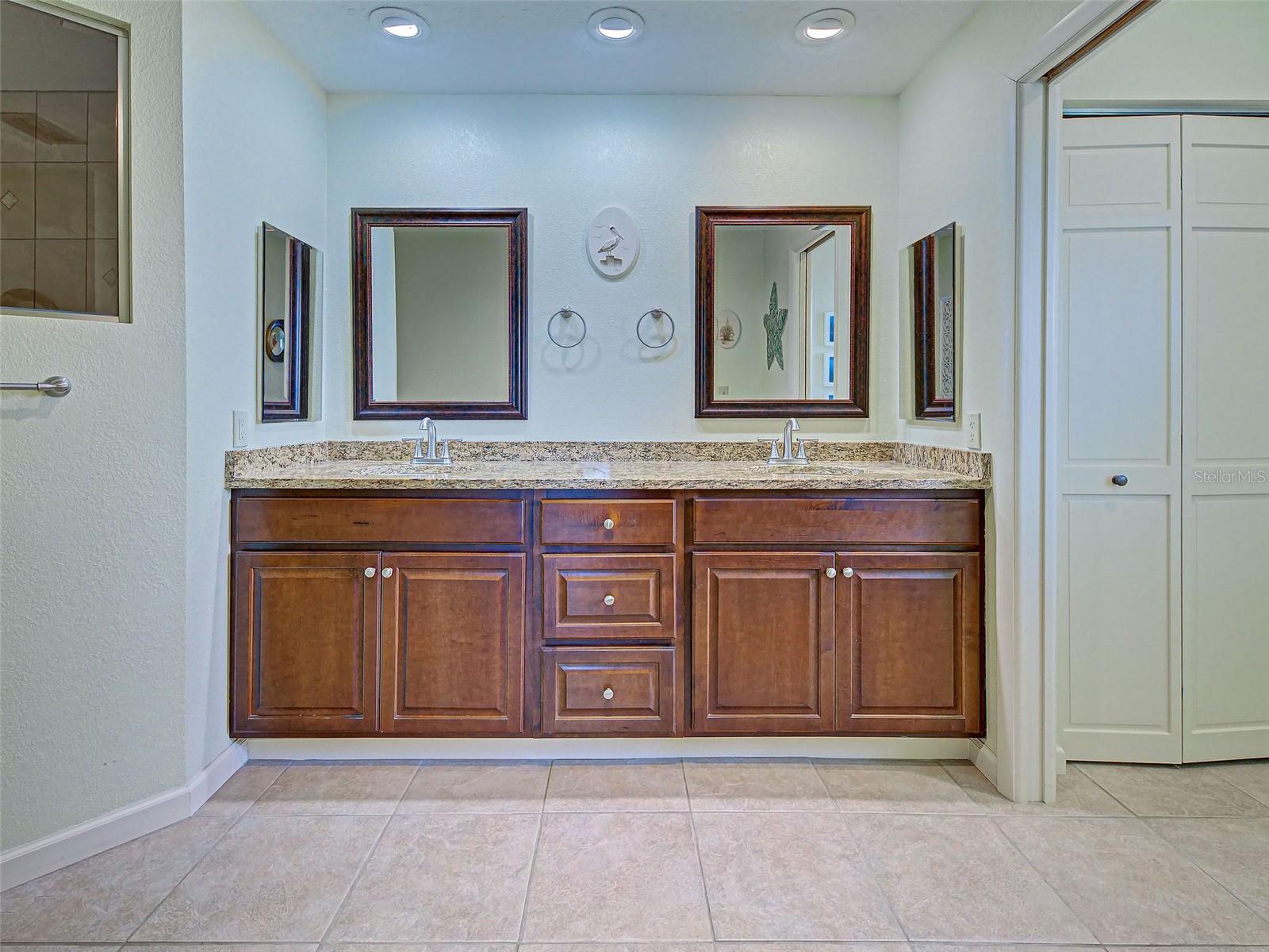 1934 PEBBLE BEACH CT, VENICE, FL, 34293