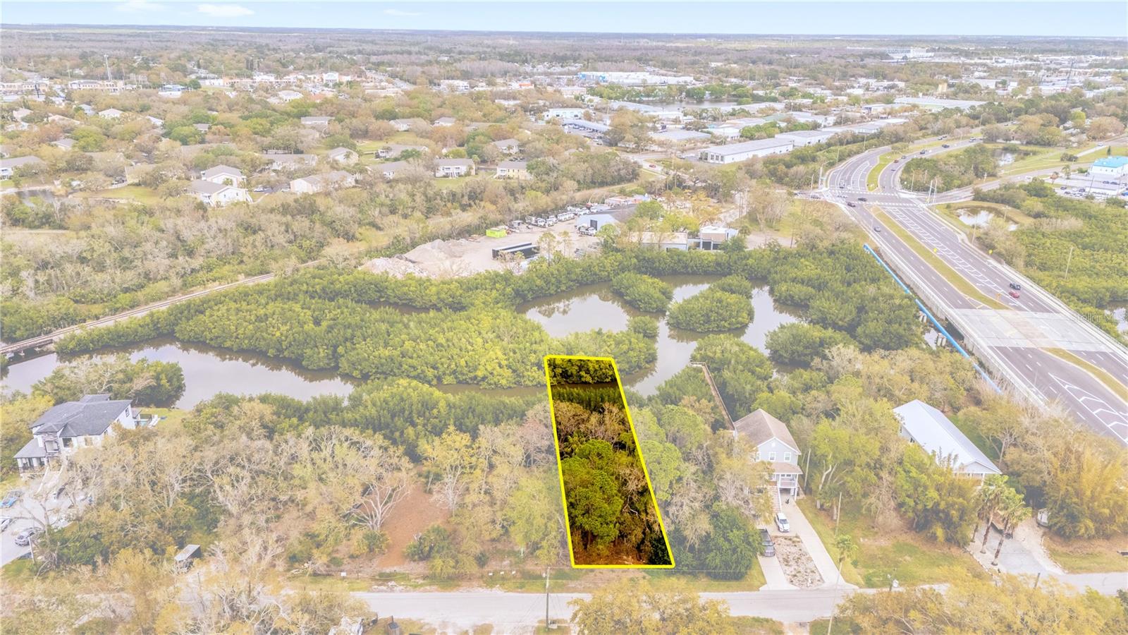 PHOENIX AVE, OLDSMAR, FL, 34677