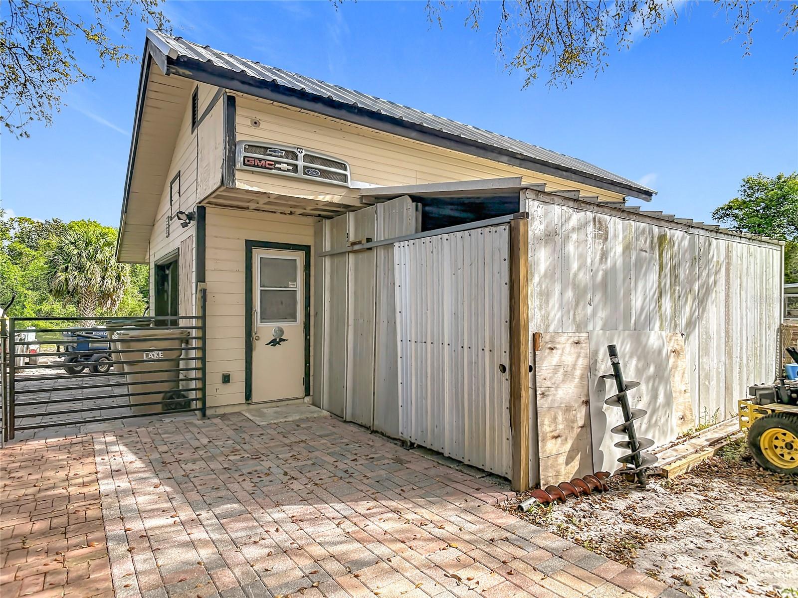 45750 PINE ST, PAISLEY, FL, 32767