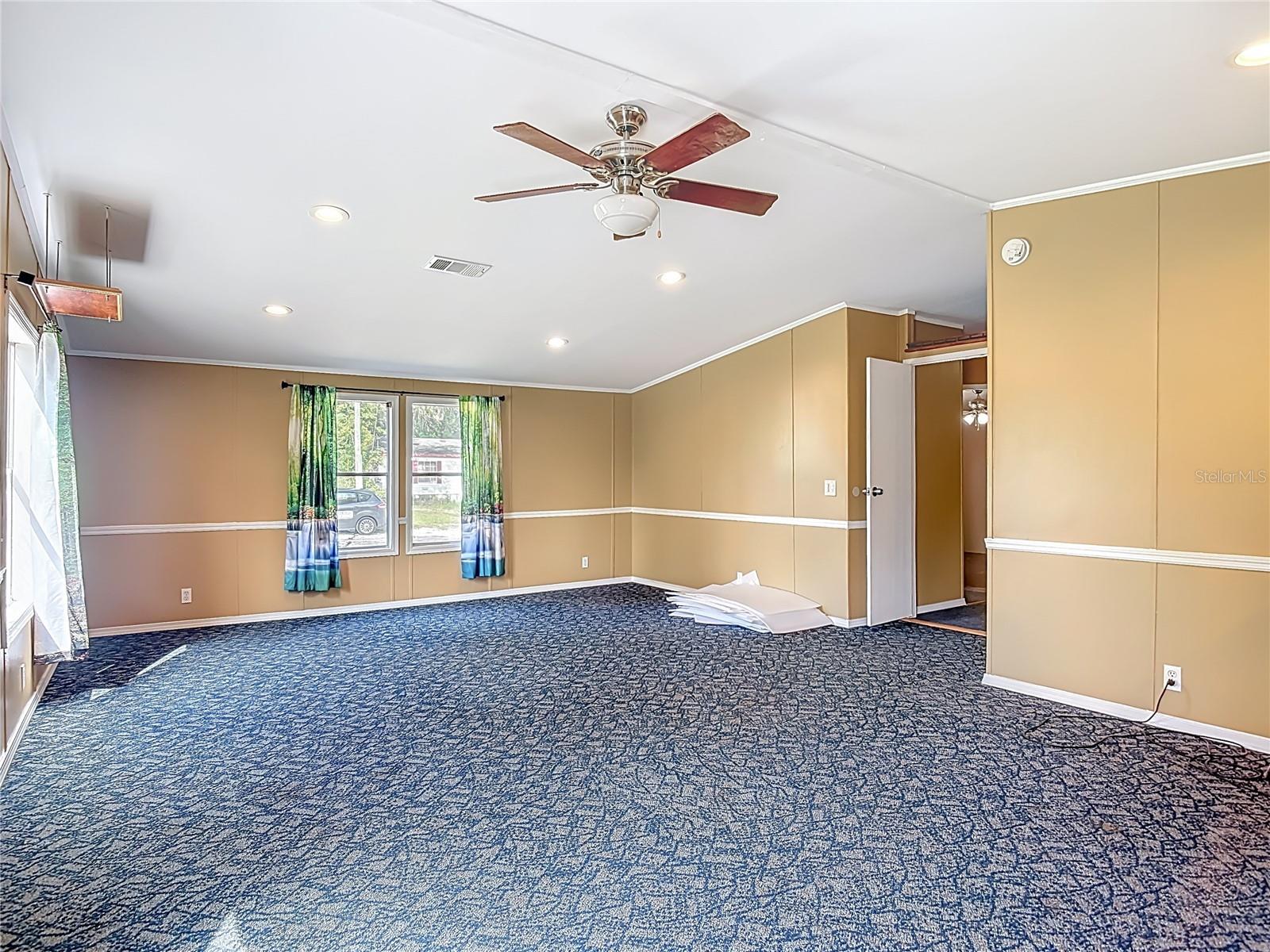 45750 PINE ST, PAISLEY, FL, 32767