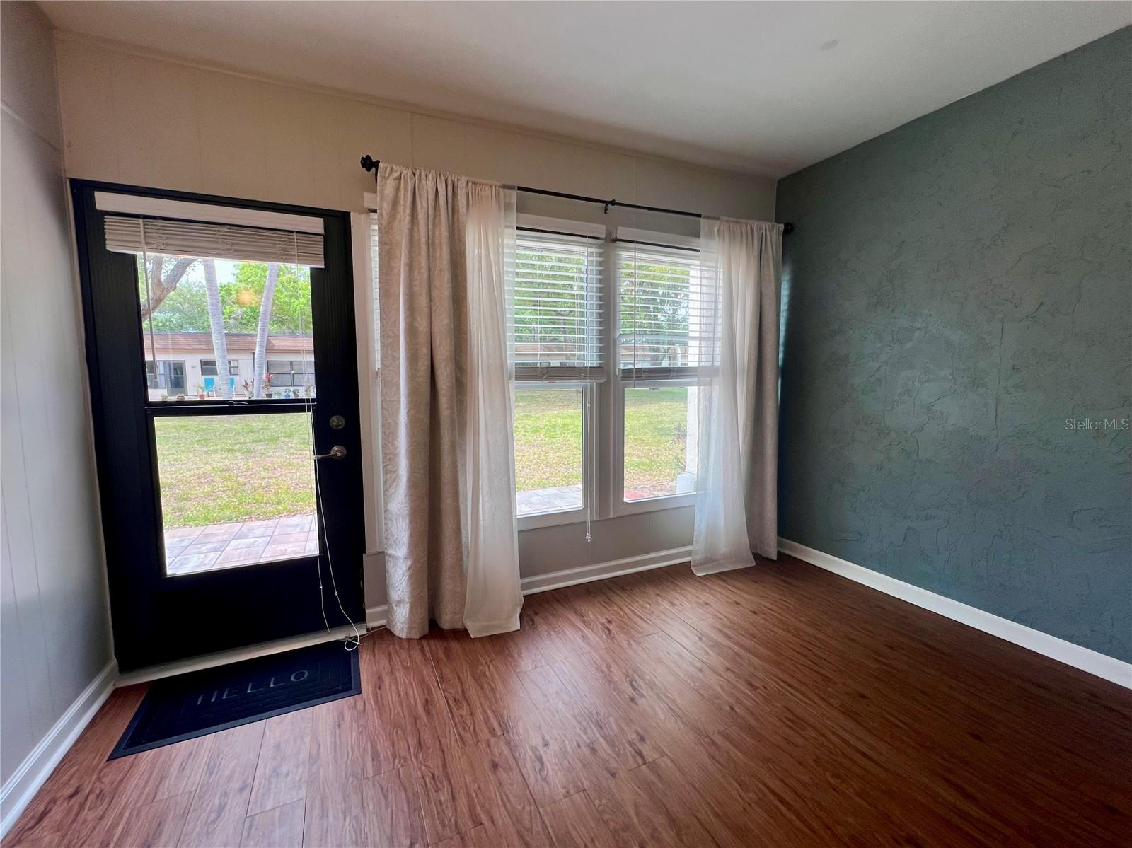 2946 FEATHER DR, CLEARWATER, FL, 33759