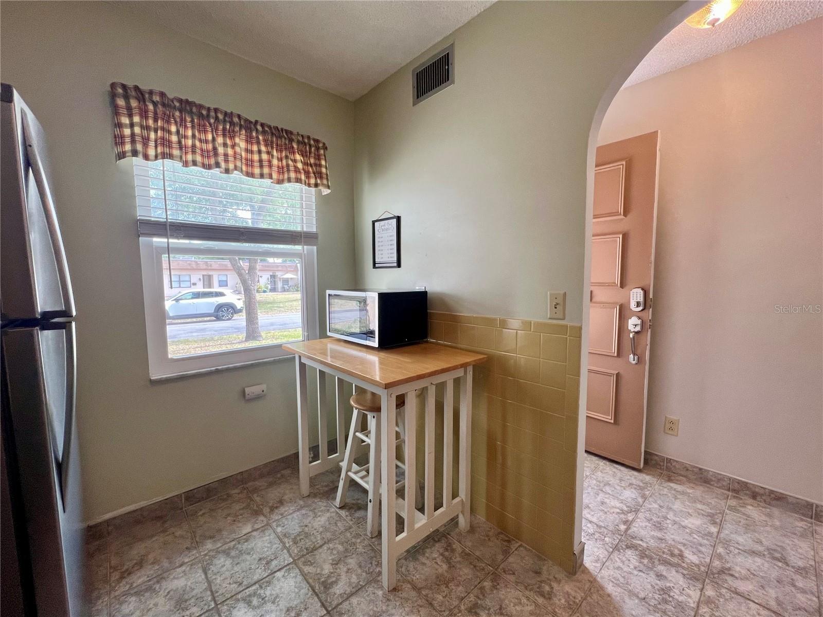 2946 FEATHER DR, CLEARWATER, FL, 33759