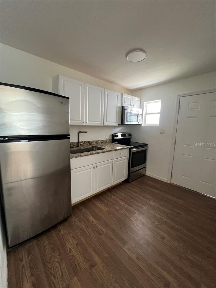 611 AVENUE S NE, WINTER HAVEN, FL, 33881
