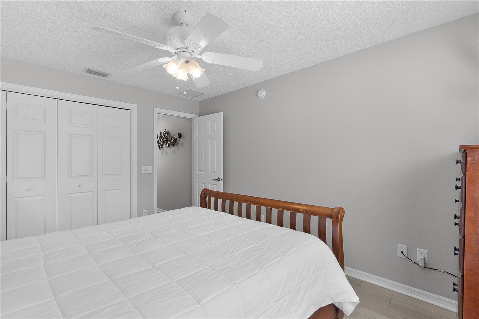 16689 SE 78TH LIVE OAK AVE, THE VILLAGES, FL, 32162