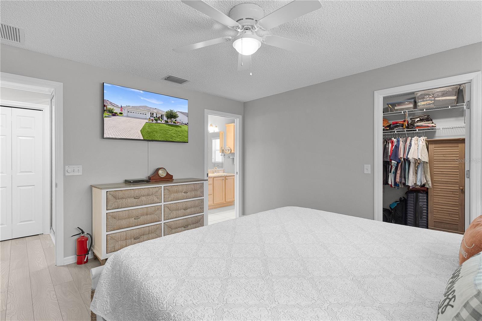 16689 SE 78TH LIVE OAK AVE, THE VILLAGES, FL, 32162