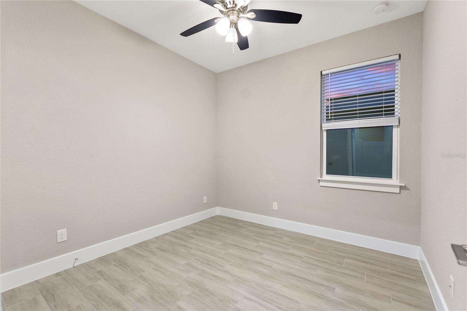 330 ROYAL PALM WAY, WINTER HAVEN, FL, 33881