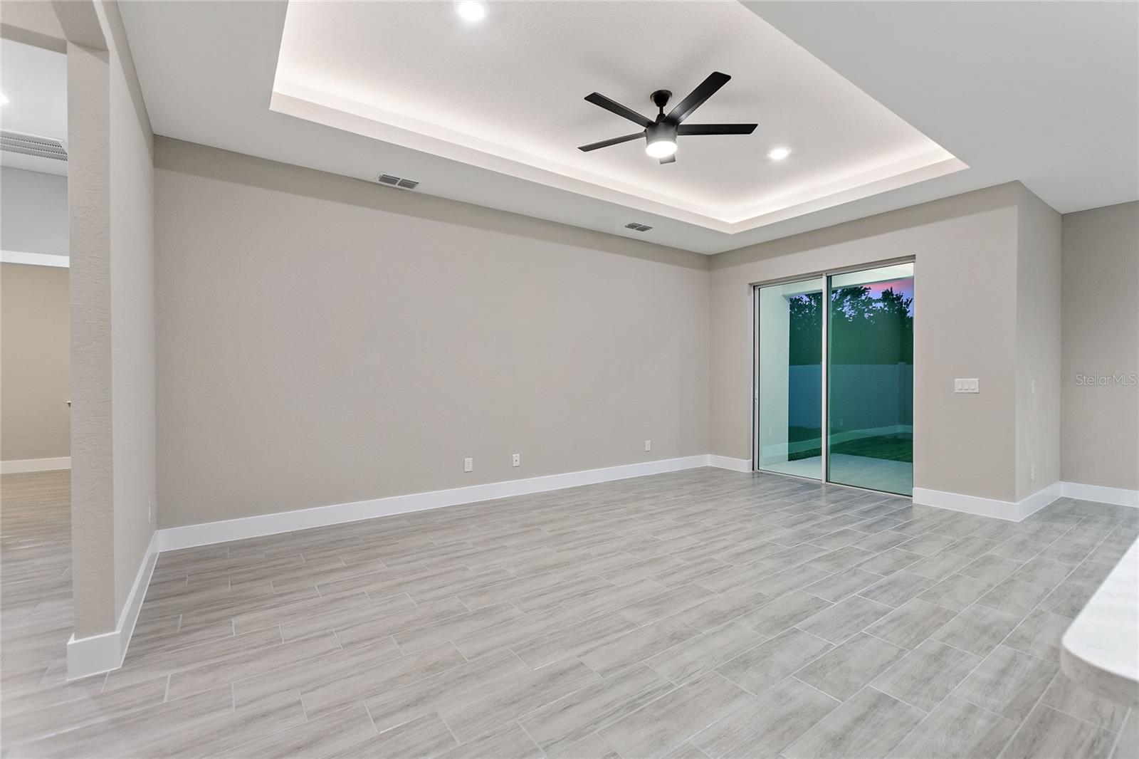 330 ROYAL PALM WAY, WINTER HAVEN, FL, 33881