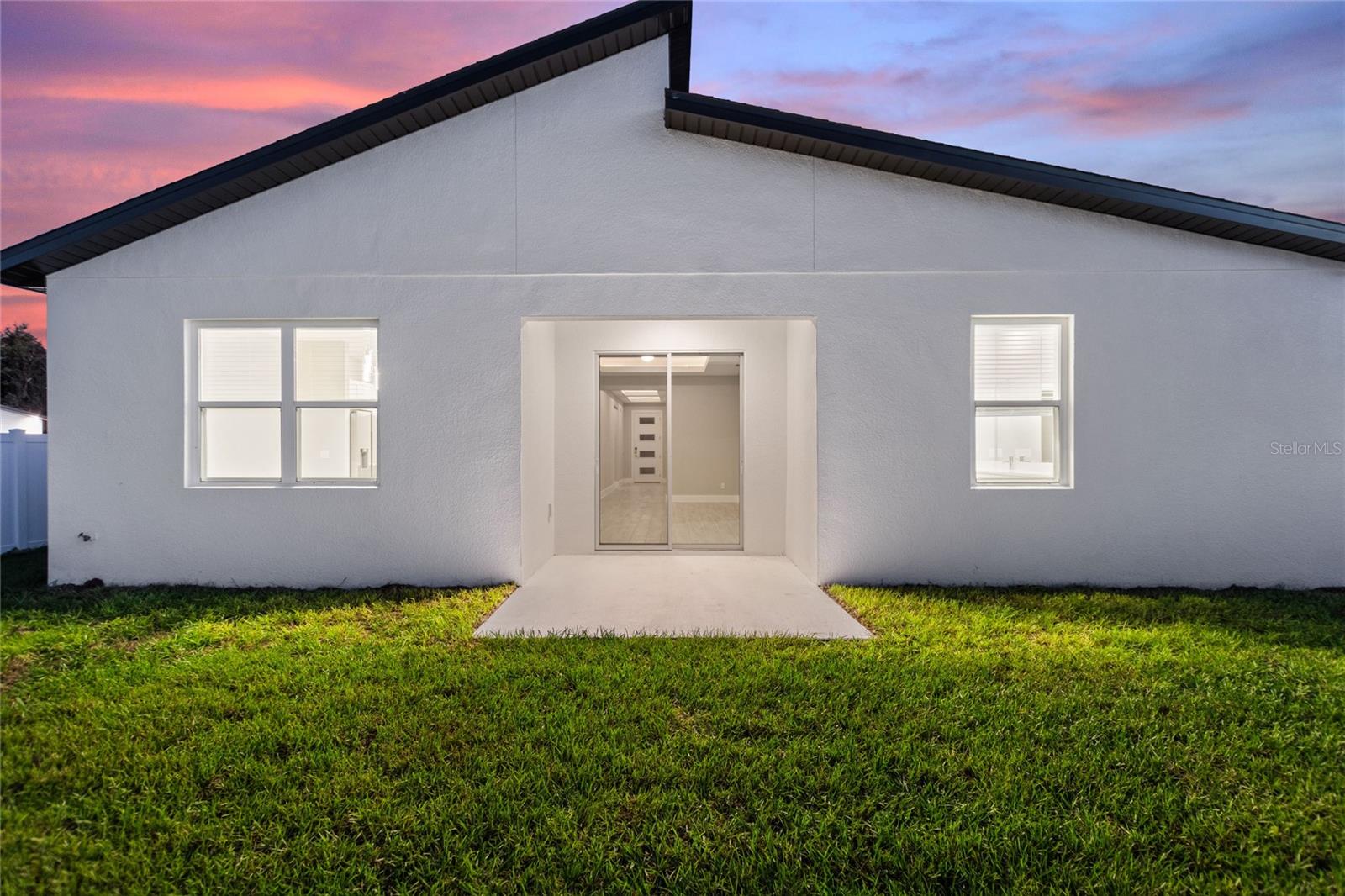 330 ROYAL PALM WAY, WINTER HAVEN, FL, 33881