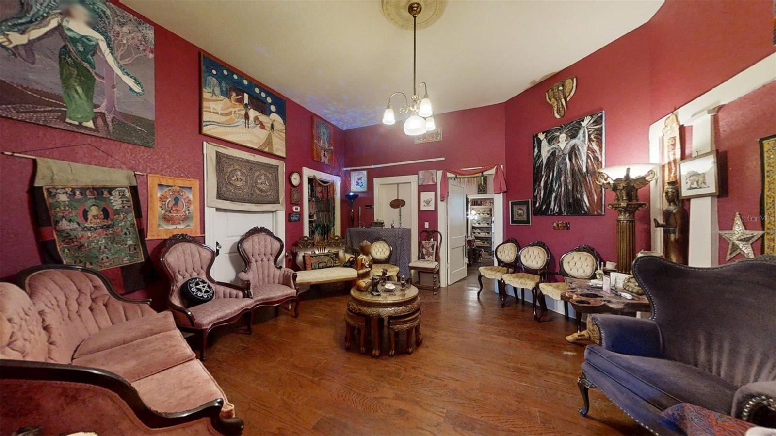 805 E FORT KING ST, OCALA, FL, 34471
