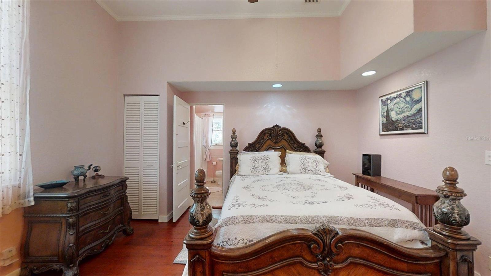 805 E FORT KING ST, OCALA, FL, 34471