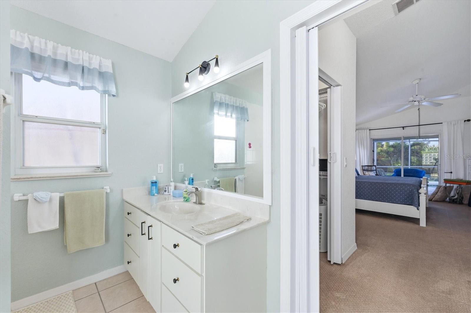 682 BOUNDARY BLVD, ROTONDA WEST, FL, 33947