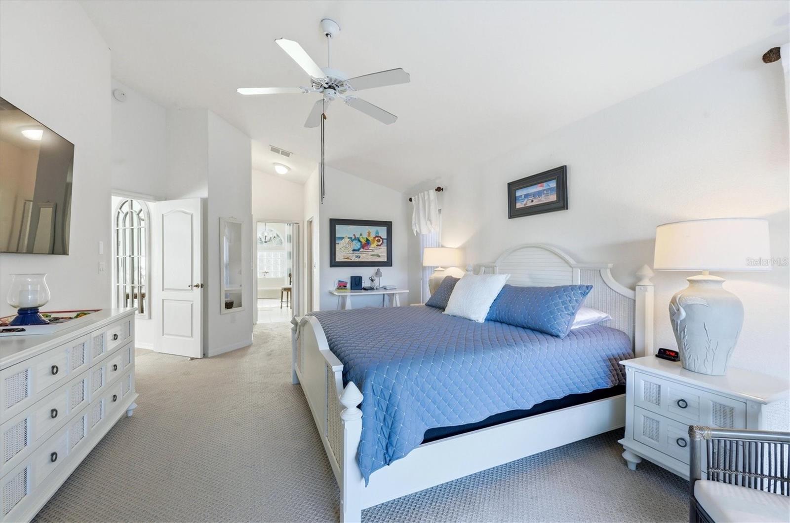 682 BOUNDARY BLVD, ROTONDA WEST, FL, 33947