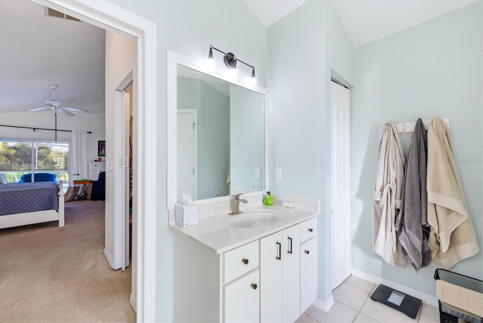 682 BOUNDARY BLVD, ROTONDA WEST, FL, 33947
