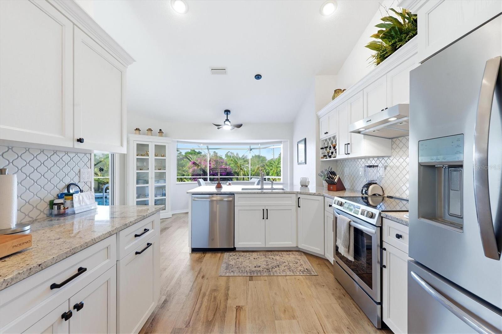 682 BOUNDARY BLVD, ROTONDA WEST, FL, 33947