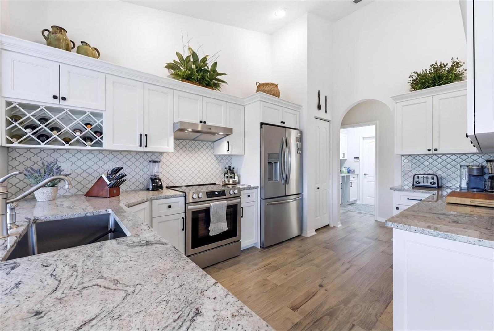 682 BOUNDARY BLVD, ROTONDA WEST, FL, 33947