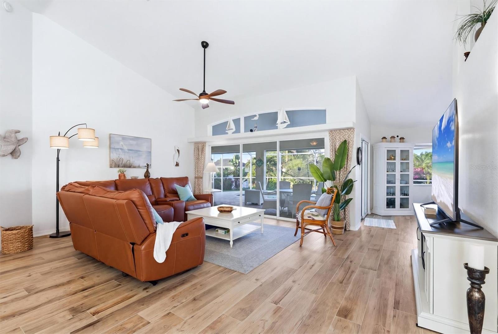 682 BOUNDARY BLVD, ROTONDA WEST, FL, 33947