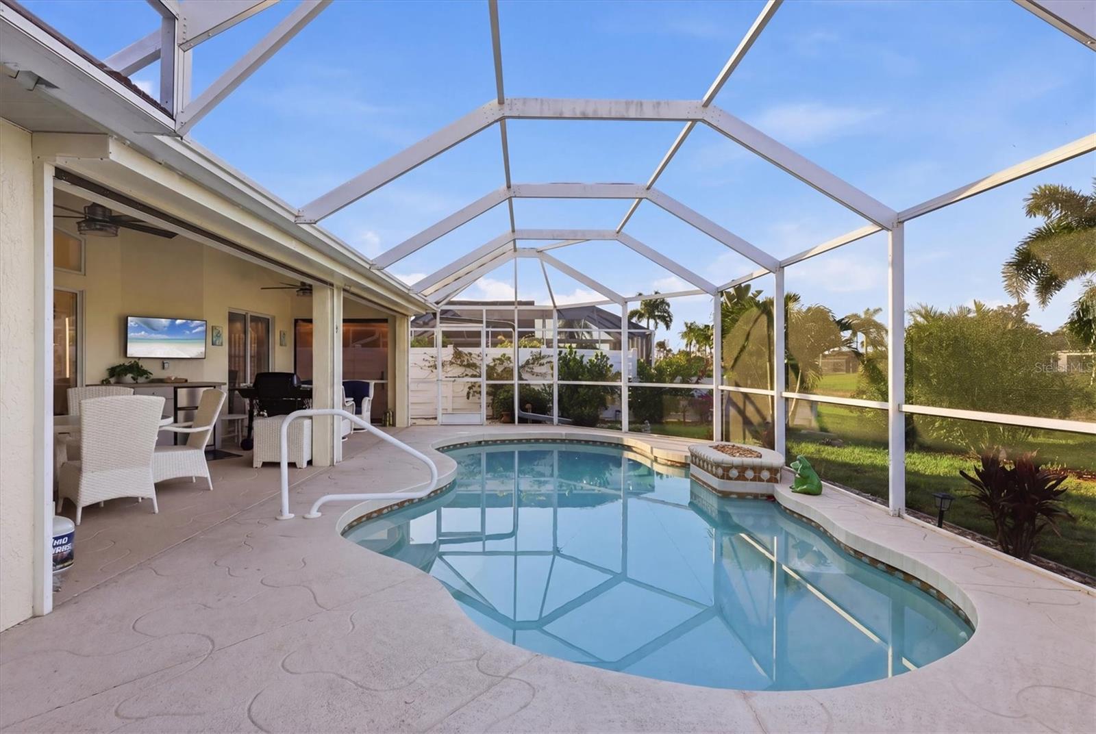 682 BOUNDARY BLVD, ROTONDA WEST, FL, 33947