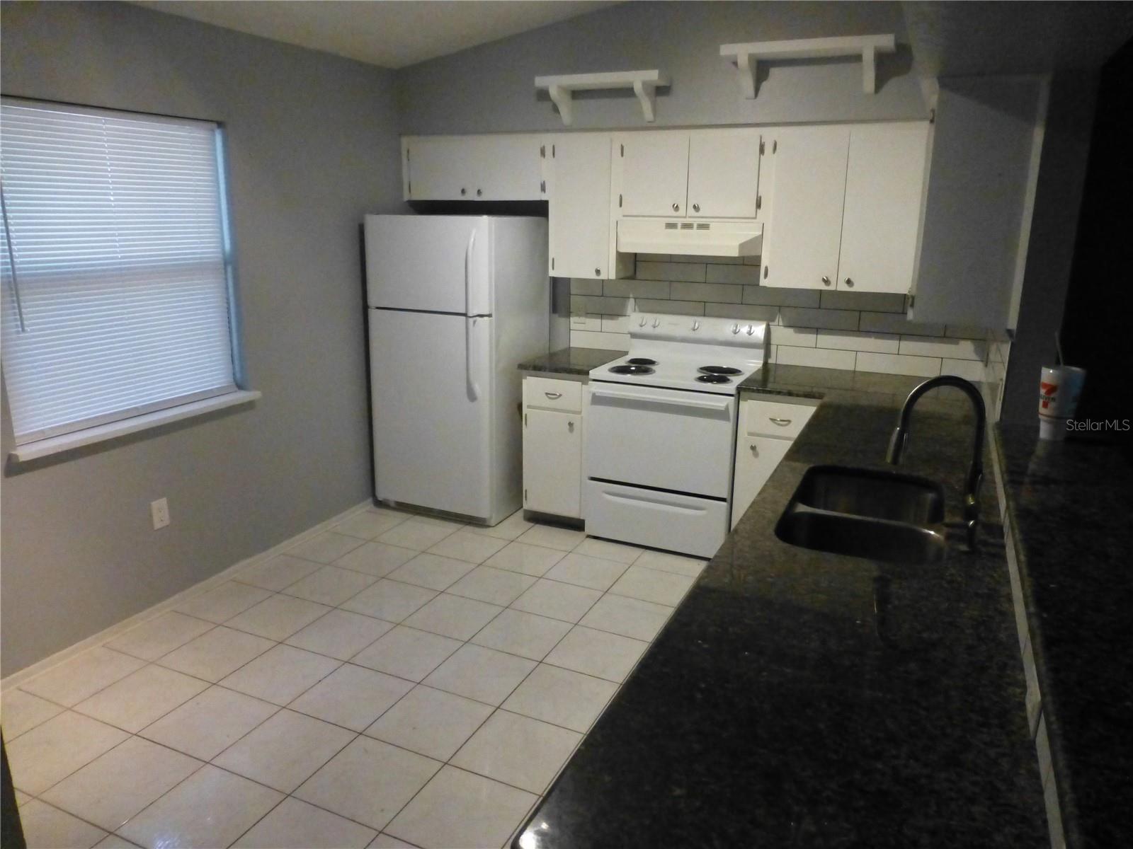 1890 WOLFORD RD #5, CLEARWATER, FL, 33760