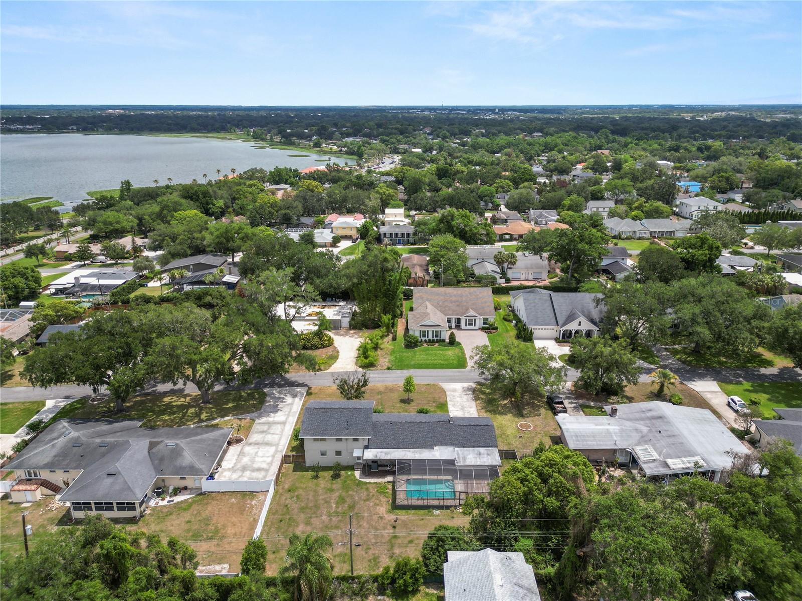 2215 WOODBINE AVE, LAKELAND, FL, 33803