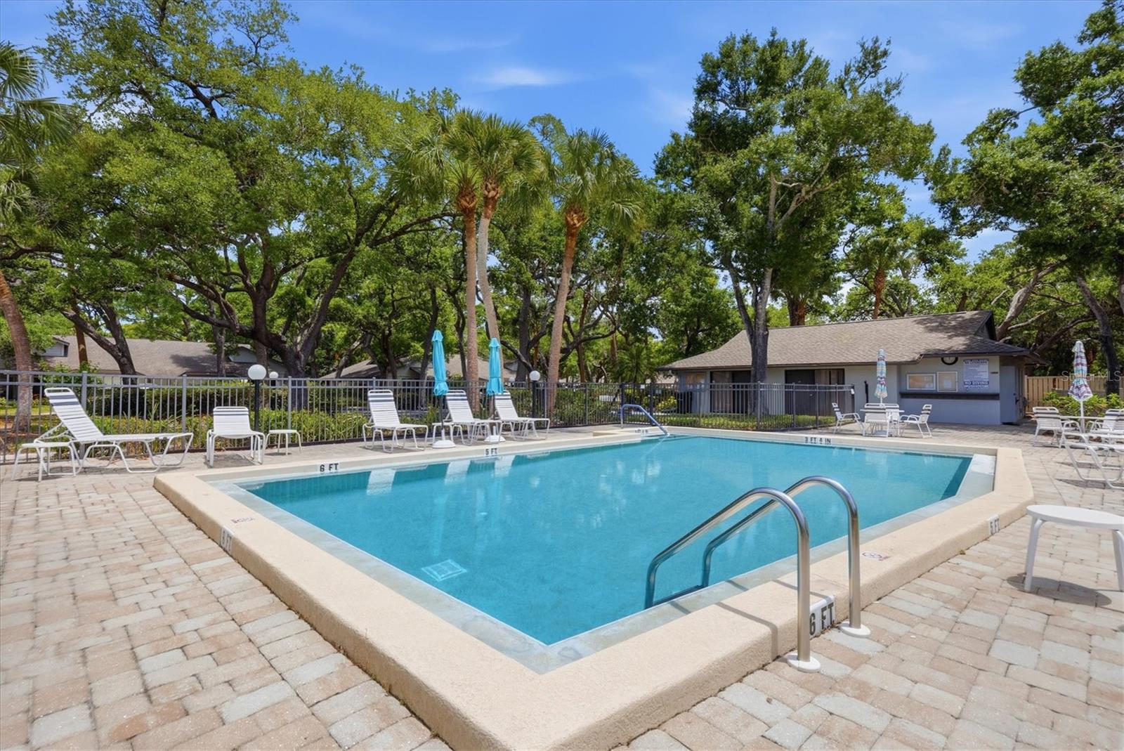 4793 OAK FOREST DR W #46, SARASOTA, FL, 34231