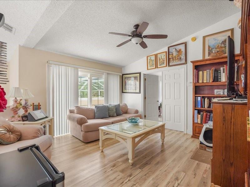 2325 N ROCHELLE AVE, KISSIMMEE, FL, 34746