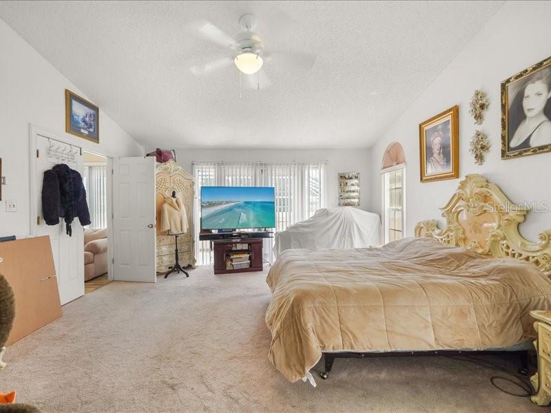 2325 N ROCHELLE AVE, KISSIMMEE, FL, 34746