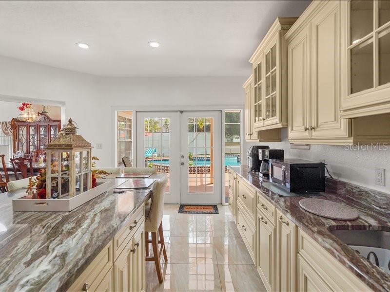 2325 N ROCHELLE AVE, KISSIMMEE, FL, 34746