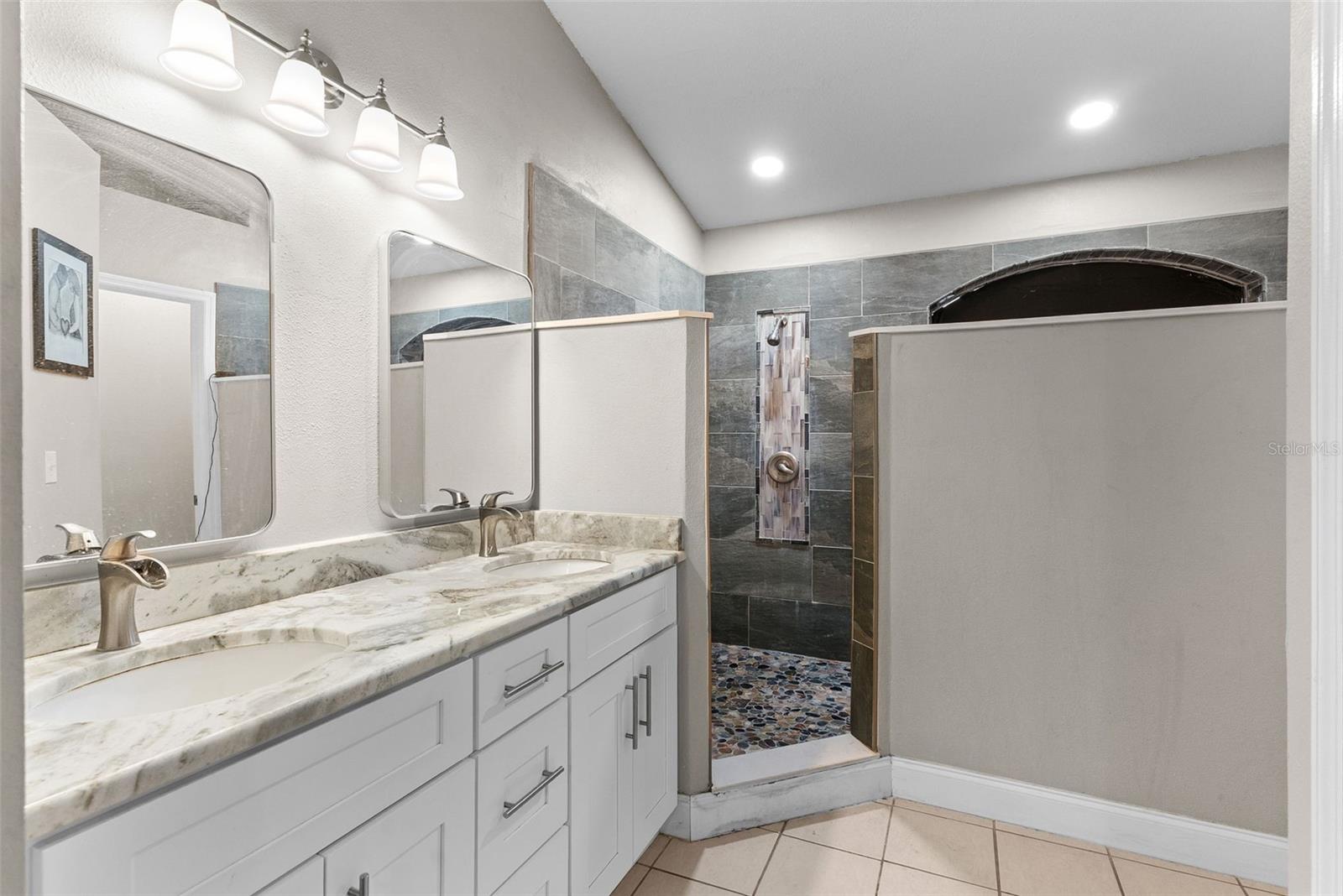12106 SHADY FOREST DR, RIVERVIEW, FL, 33569