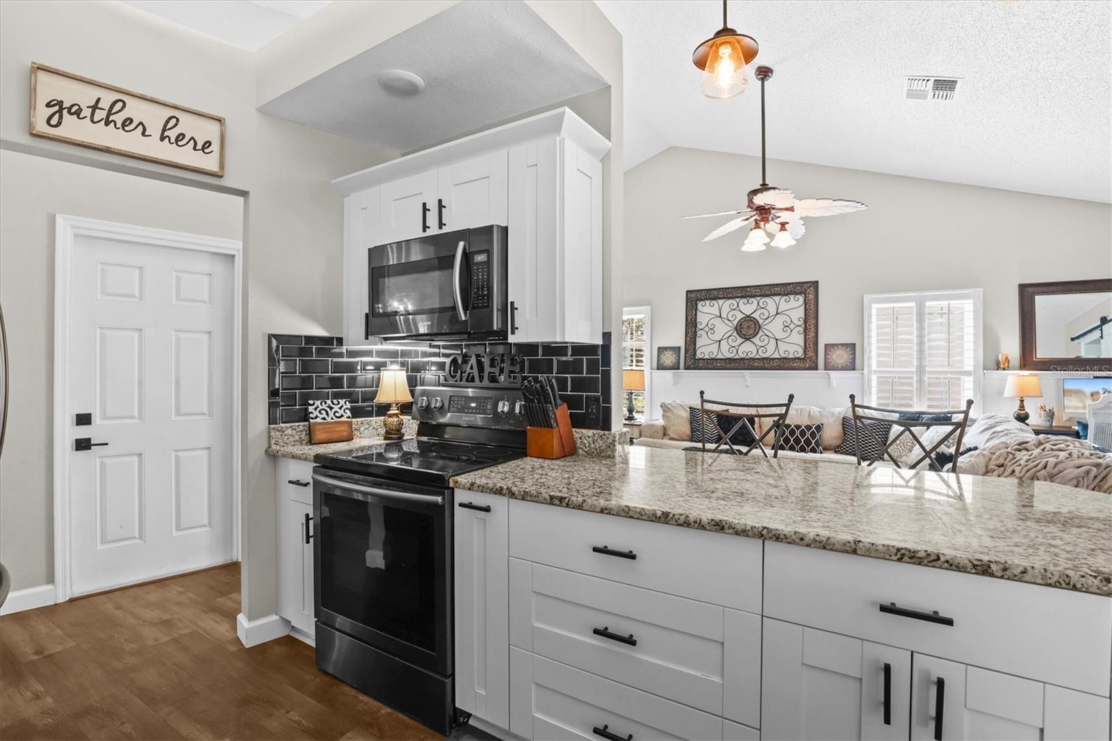 1049 LARKIN RD, SPRING HILL, FL, 34608