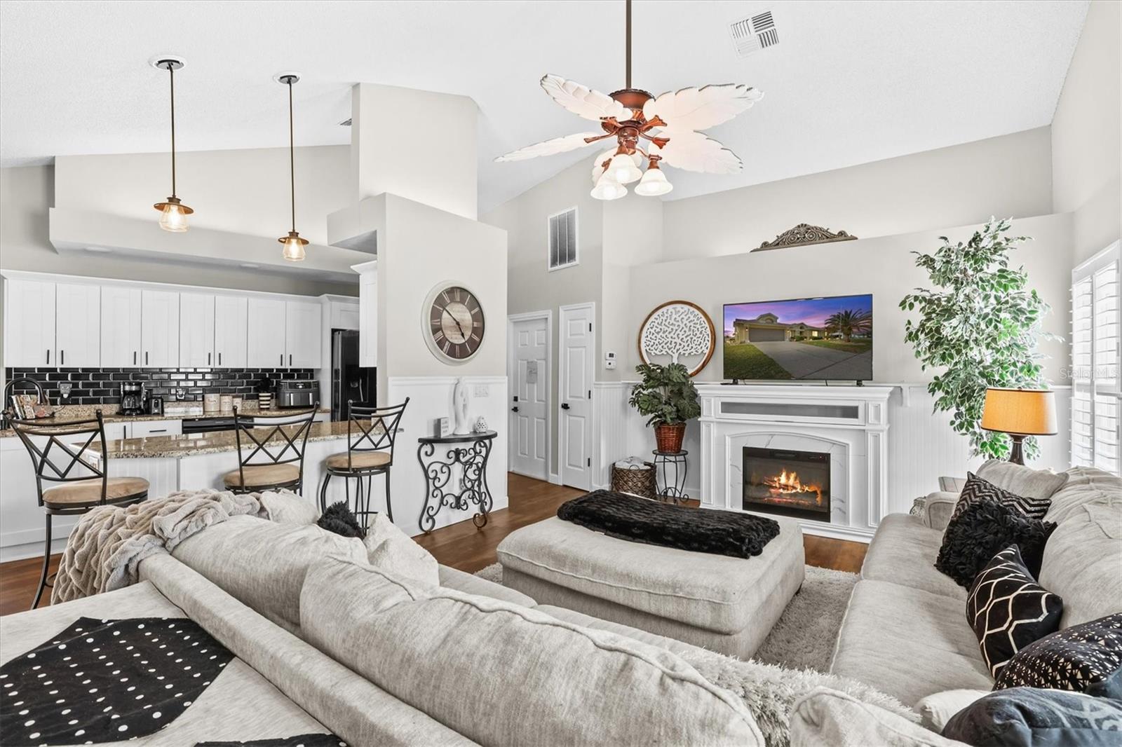 1049 LARKIN RD, SPRING HILL, FL, 34608