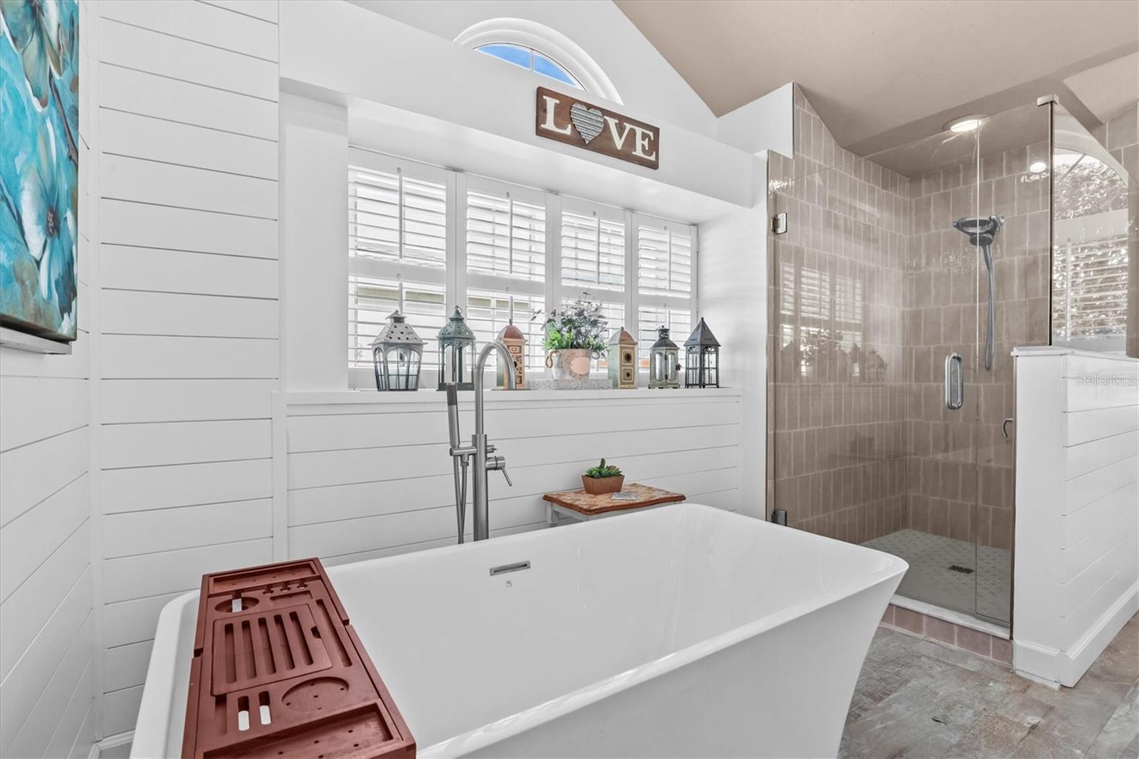 1049 LARKIN RD, SPRING HILL, FL, 34608