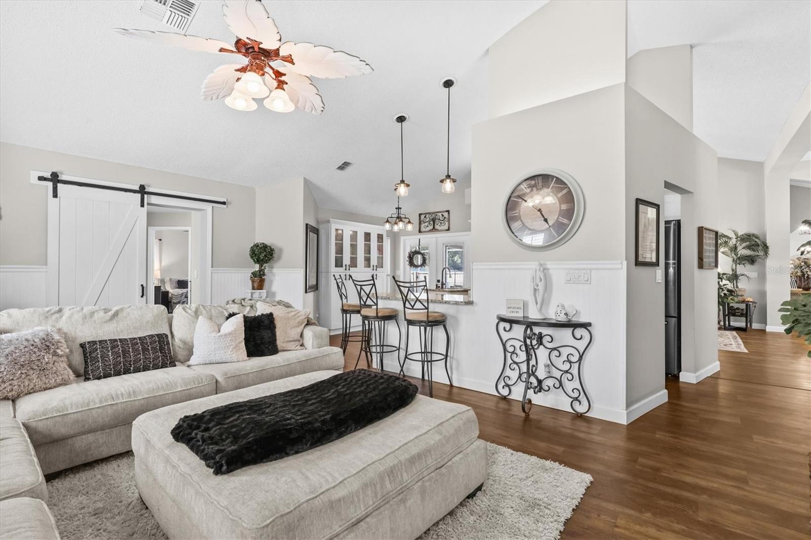 1049 LARKIN RD, SPRING HILL, FL, 34608