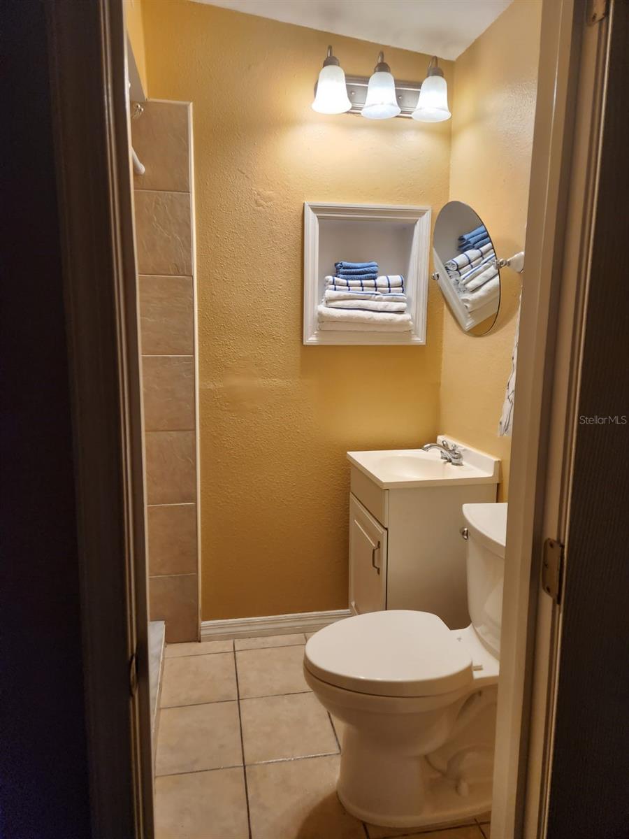 8320 DOT LN, ORLANDO, FL, 32809