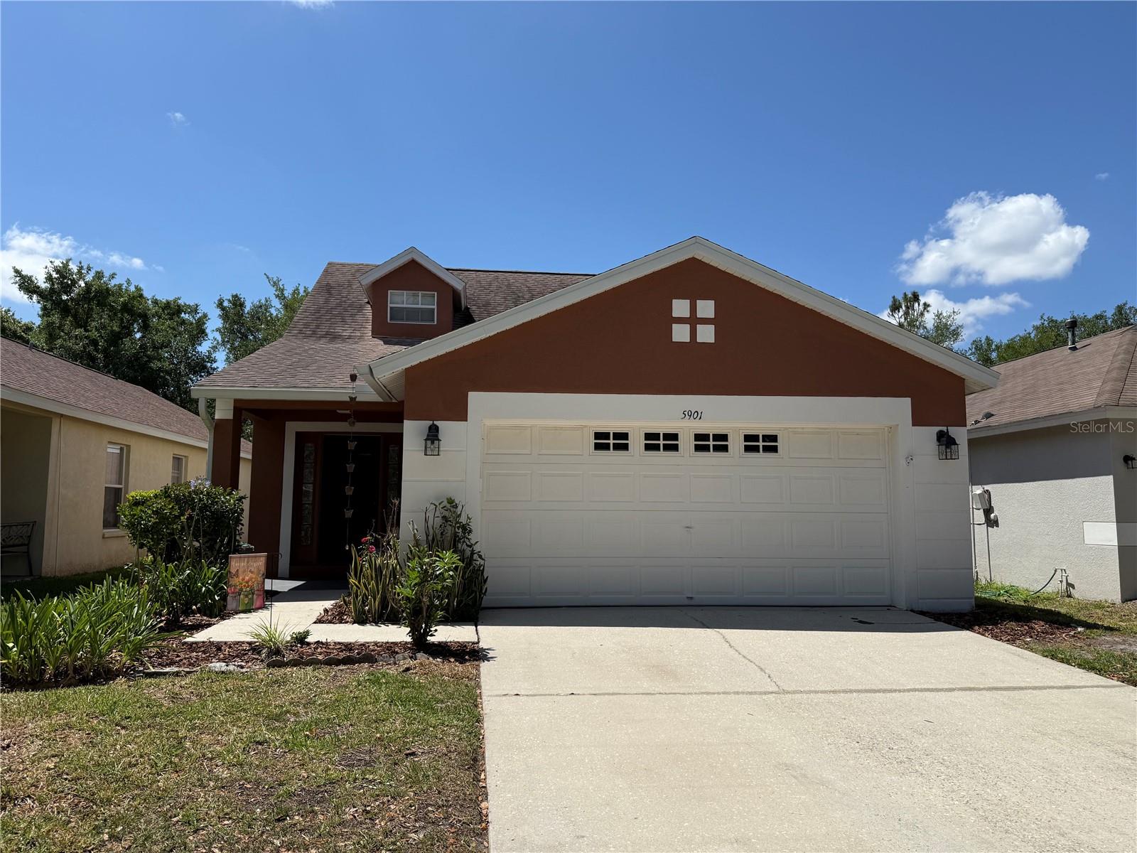 5901 WRENWATER DR, LITHIA, FL, 33547