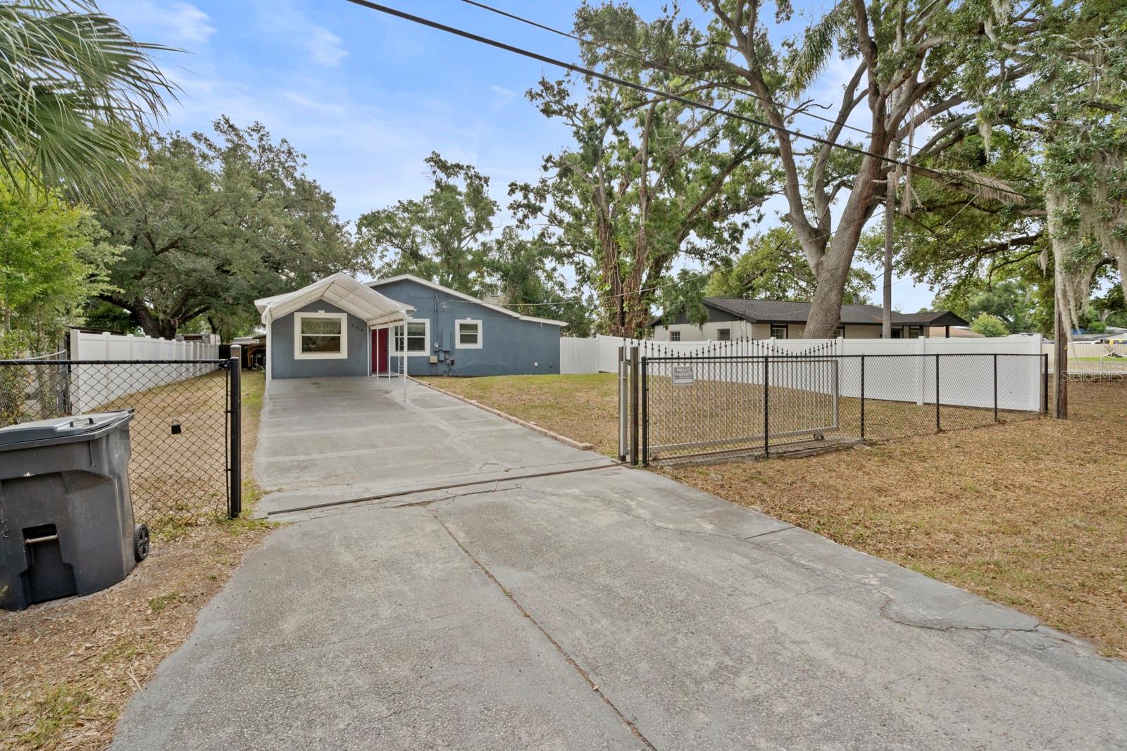 2418 SOUTH 69TH, TAMPA, FL, 33619