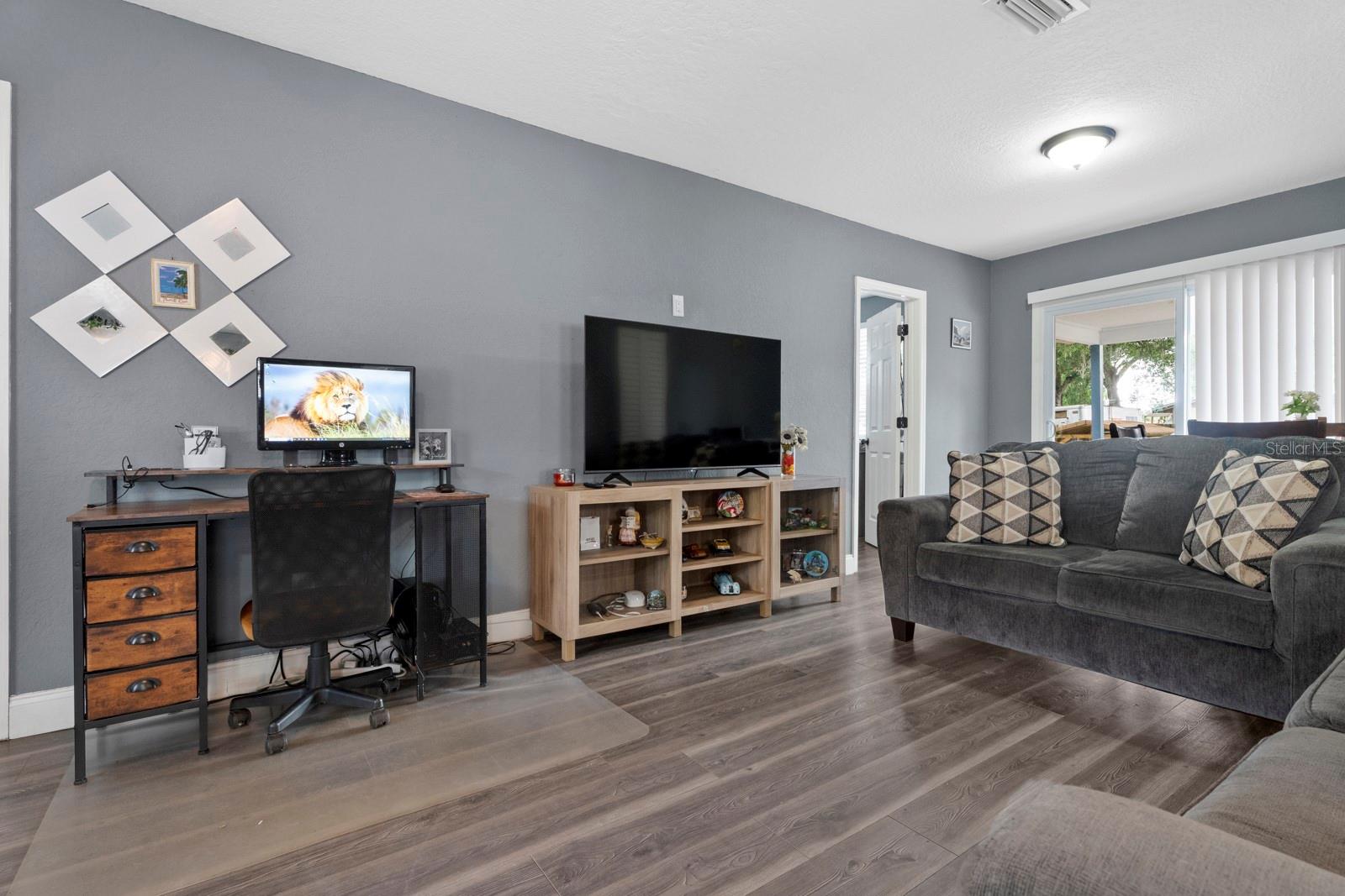 2418 SOUTH 69TH, TAMPA, FL, 33619