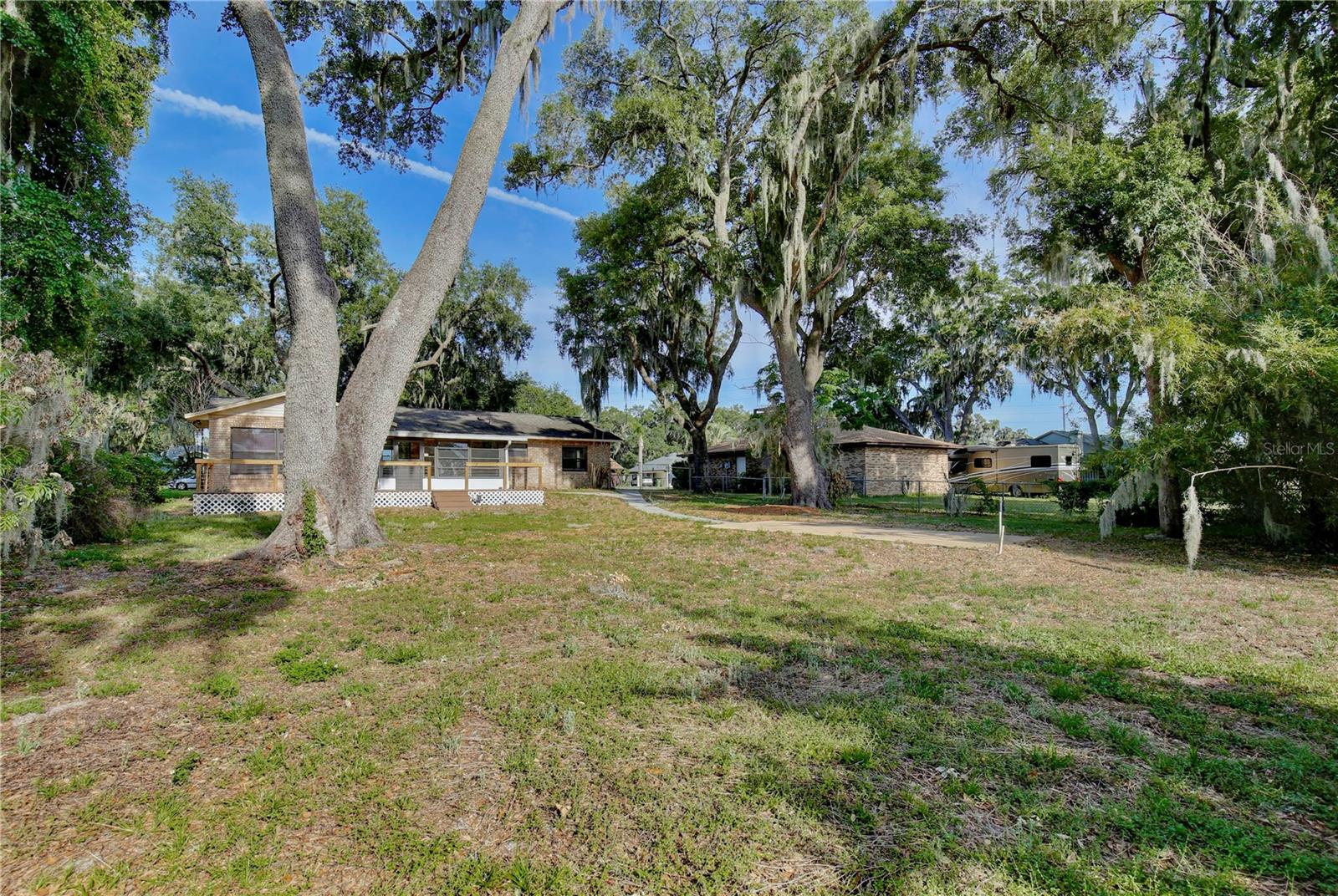 613 YORKTOWN DR, LEESBURG, FL, 34748