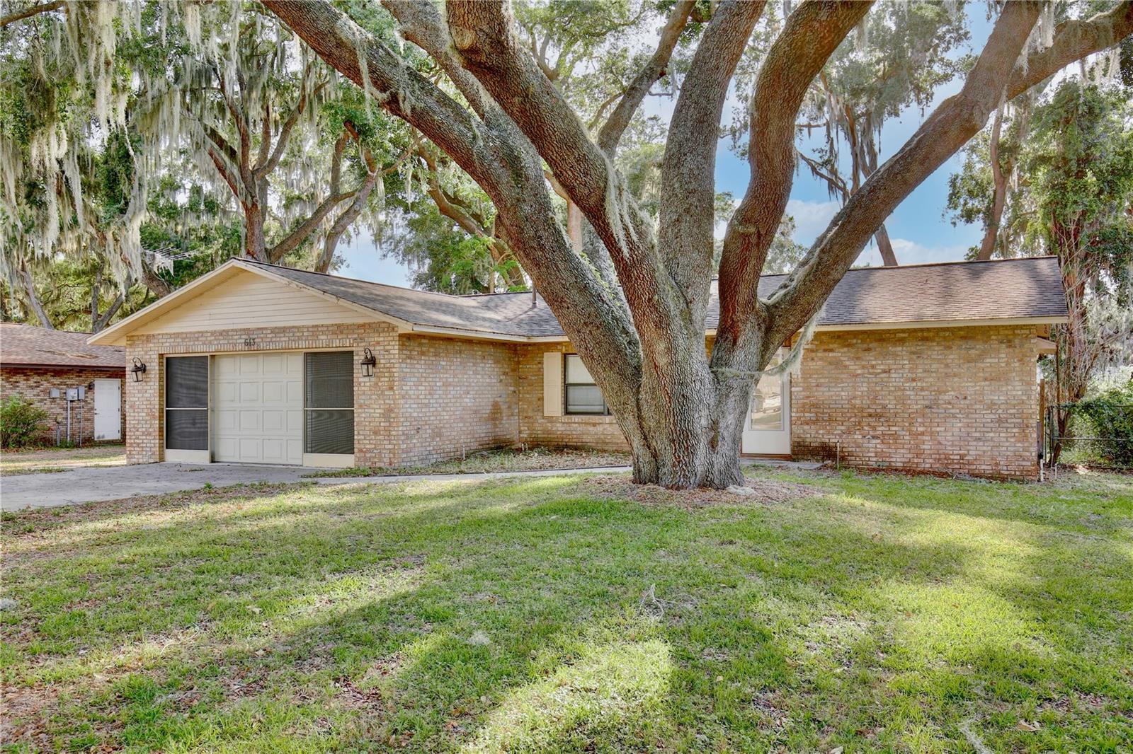 613 YORKTOWN DR, LEESBURG, FL, 34748