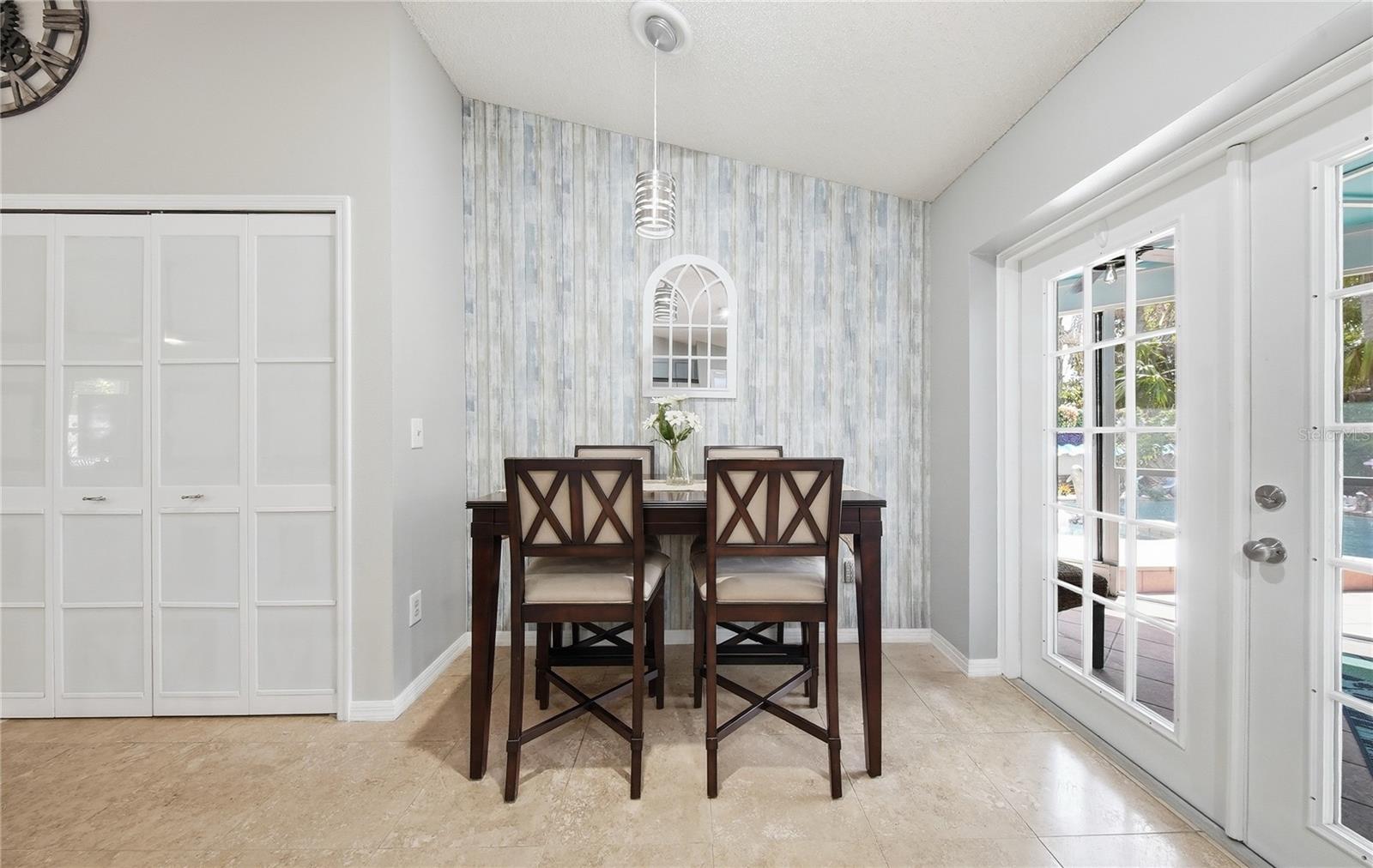 2009 RIVER PARK CT, VALRICO, FL, 33596