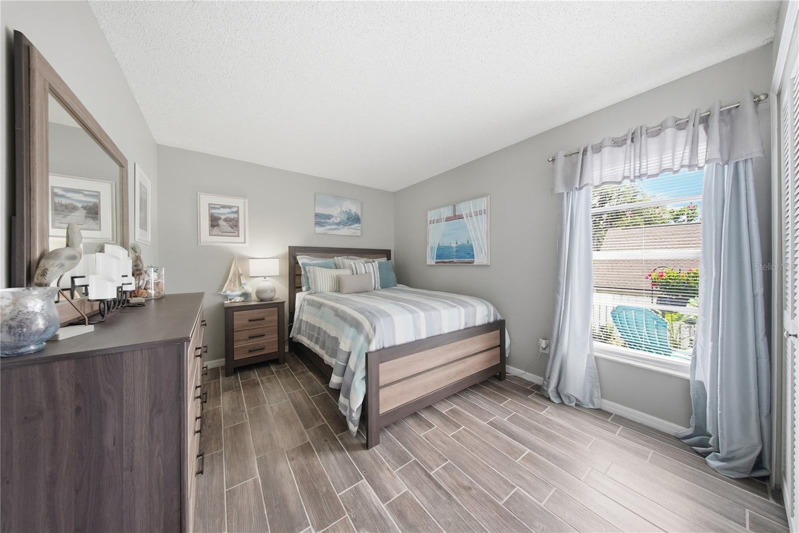 2009 RIVER PARK CT, VALRICO, FL, 33596