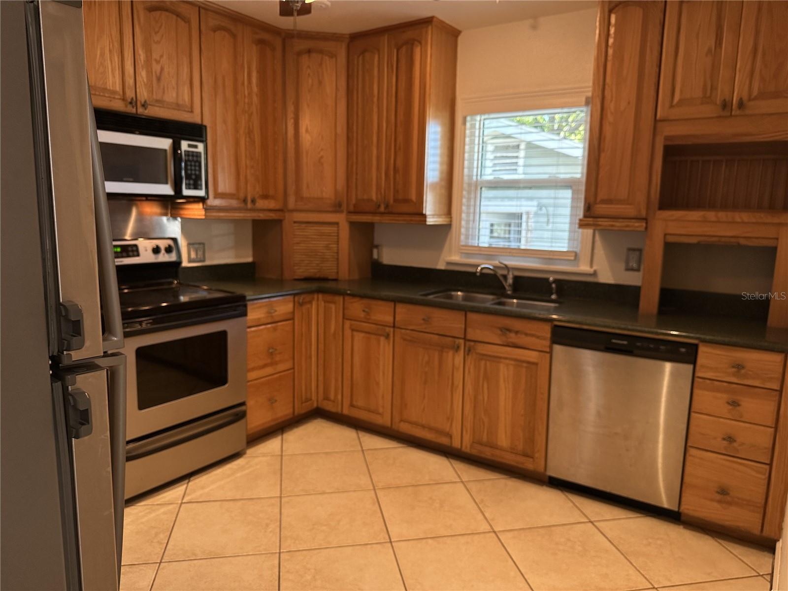 3750 4TH AVE N, ST PETERSBURG, FL, 33713