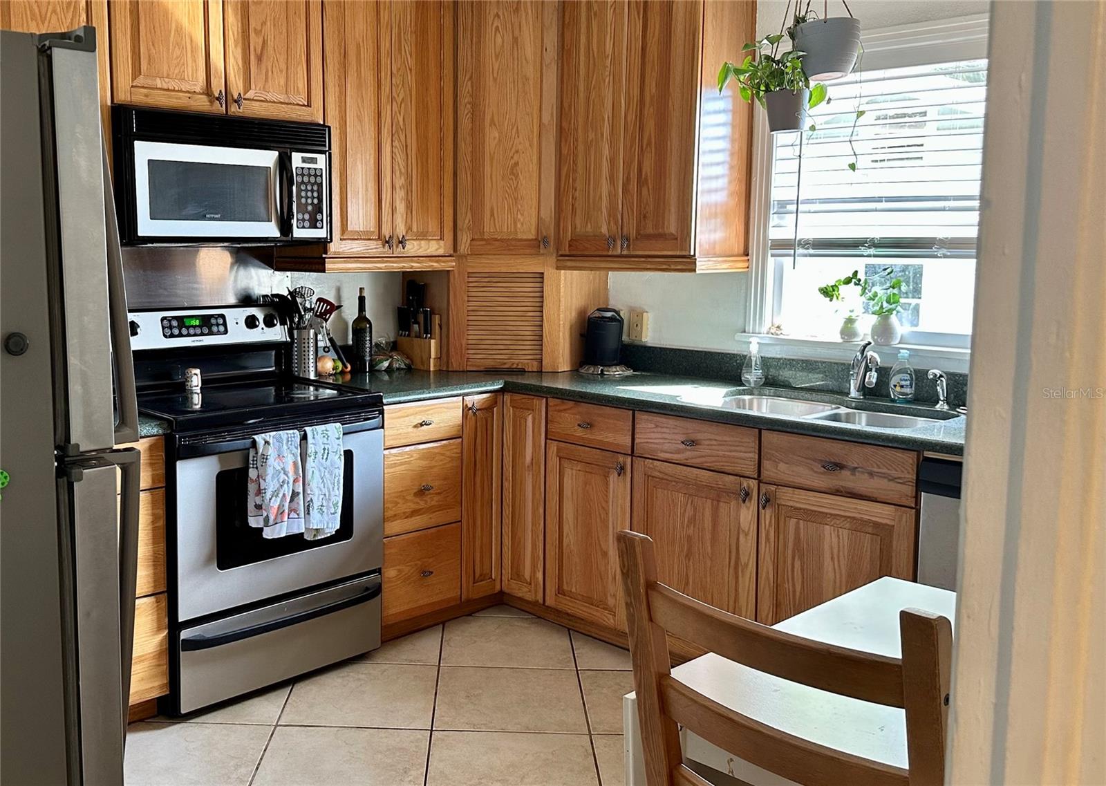 3750 4TH AVE N, ST PETERSBURG, FL, 33713